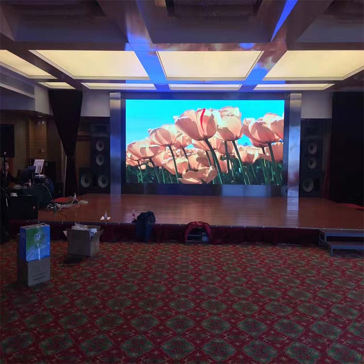 信陽小間距LED顯示屏